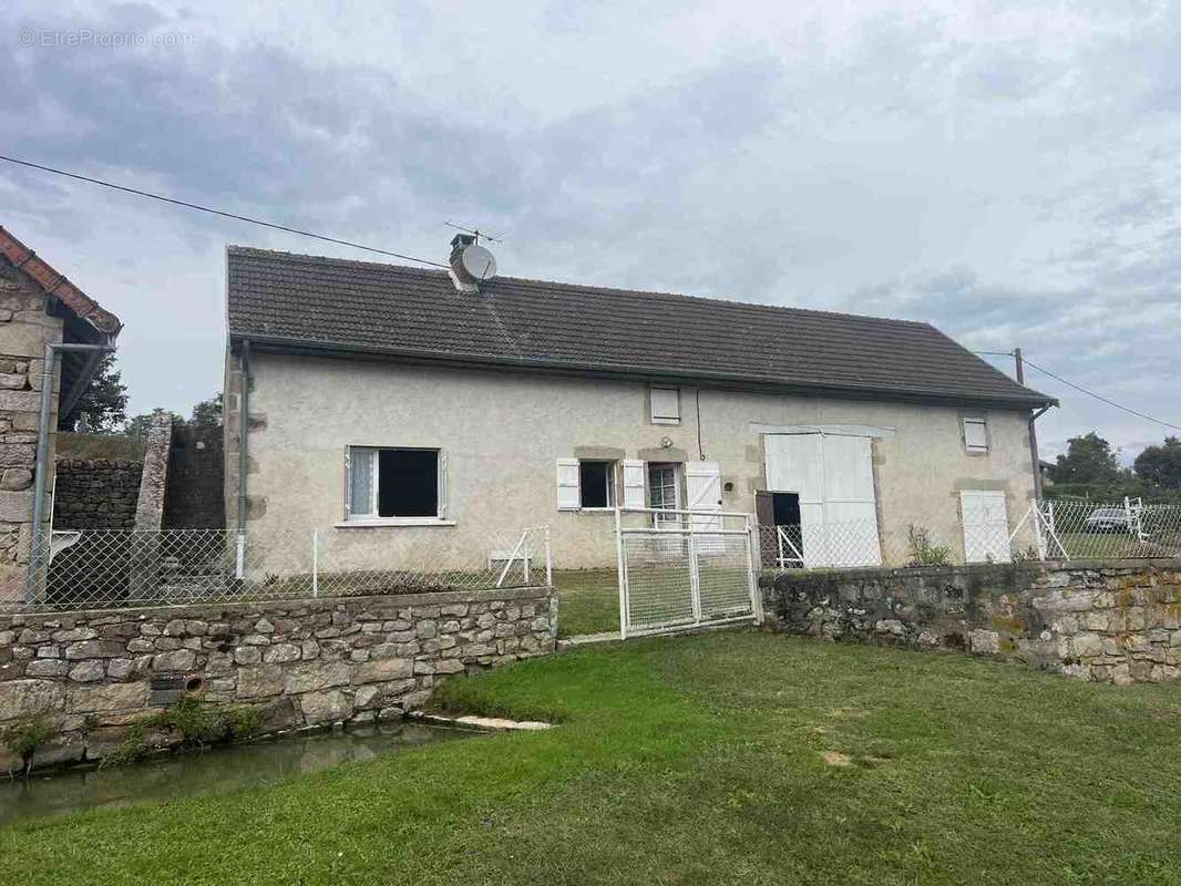 Maison à BEAUBERY