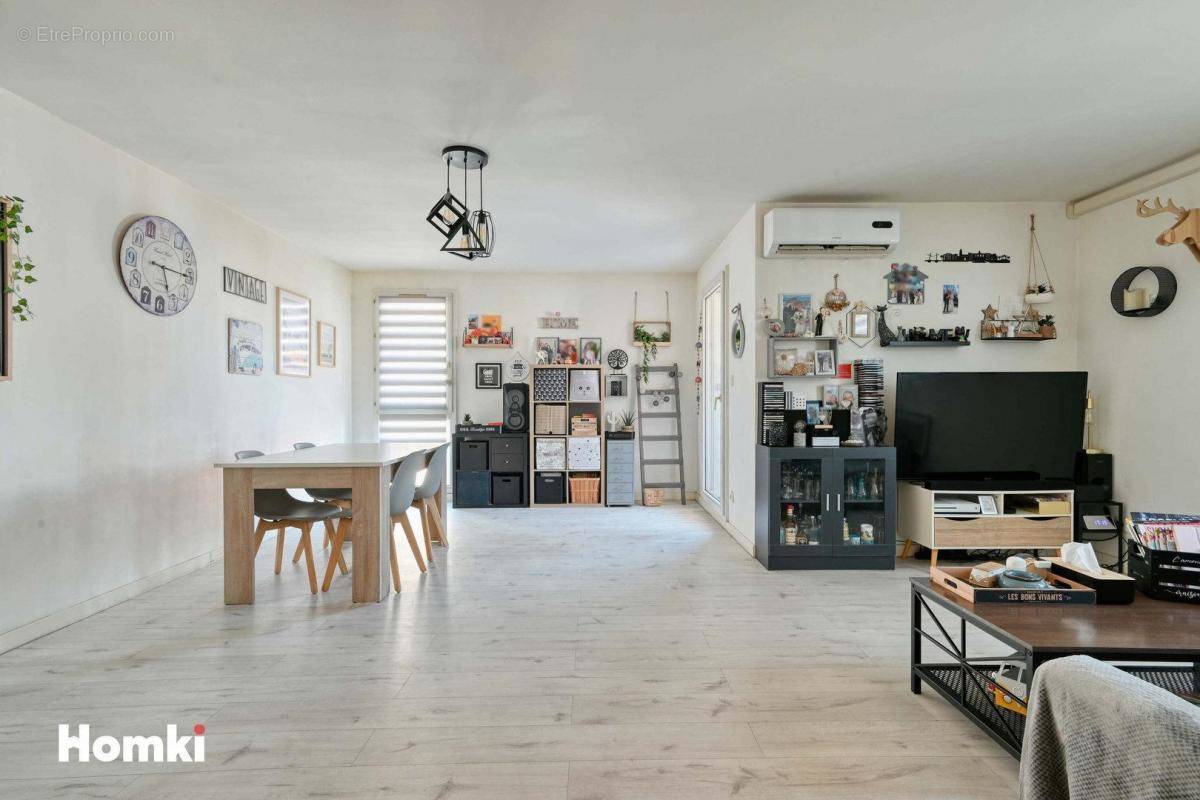 Appartement à MARSEILLE-10E