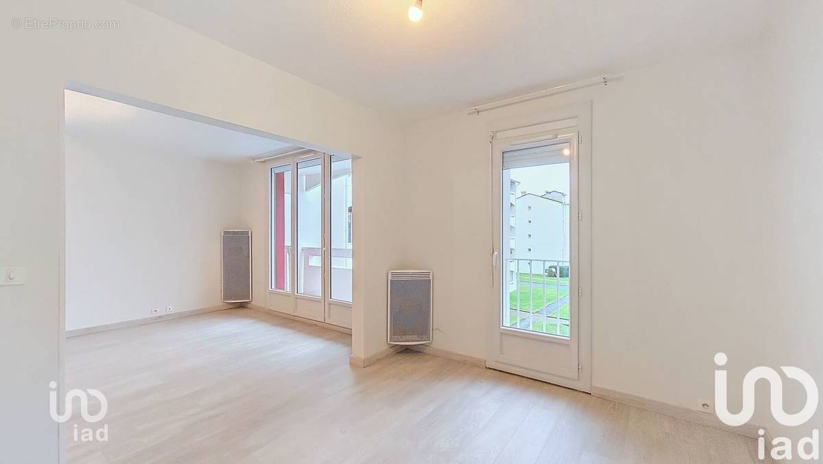 Photo 1 - Appartement à LONS