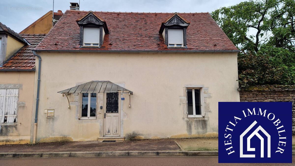 Maison à EPOISSES