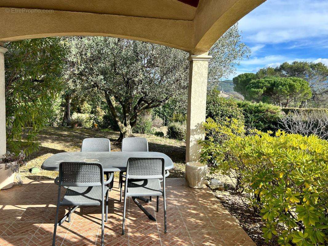 Maison à VAISON-LA-ROMAINE