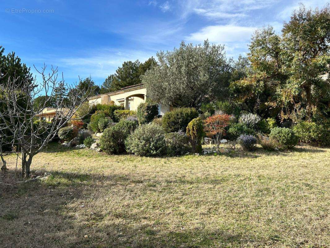 Maison à VAISON-LA-ROMAINE