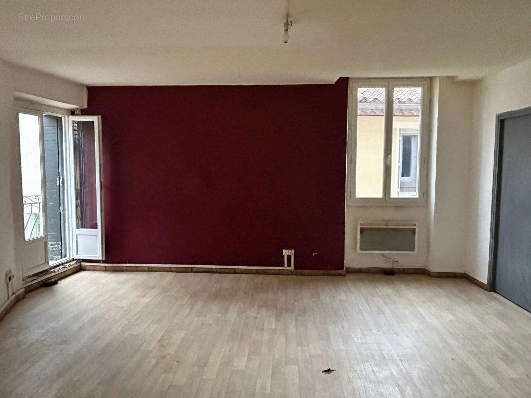 Appartement à RASTEAU