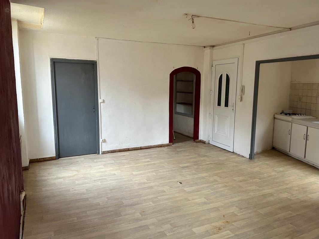 Appartement à RASTEAU