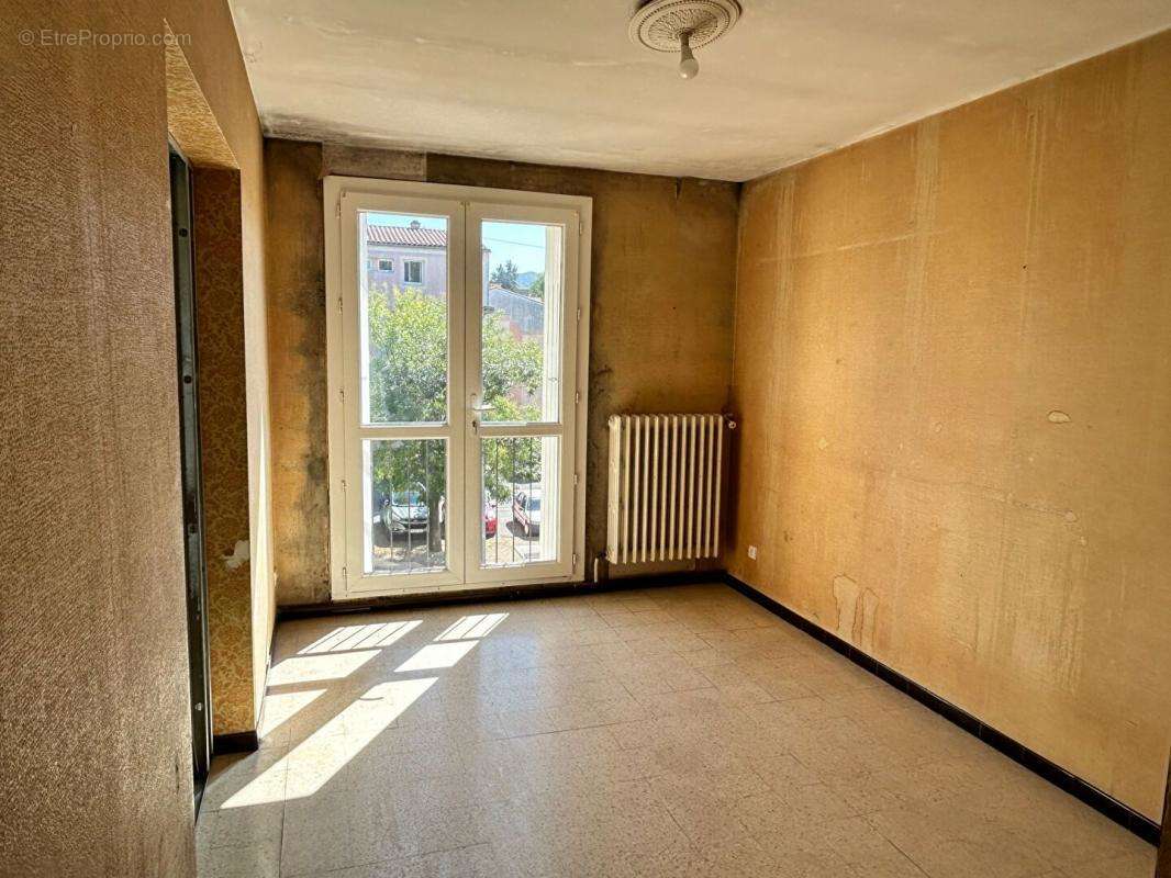 Appartement à VAISON-LA-ROMAINE