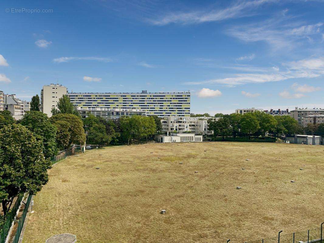 Appartement à PARIS-20E