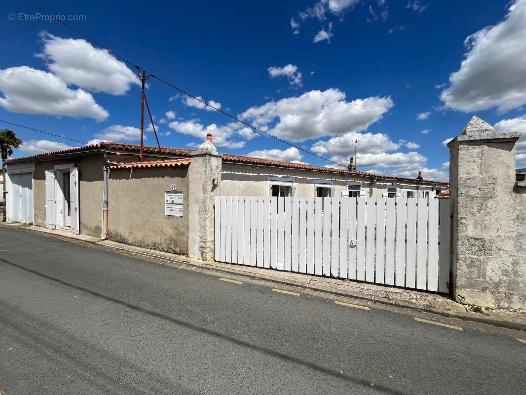 Appartement à DOMPIERRE-SUR-MER