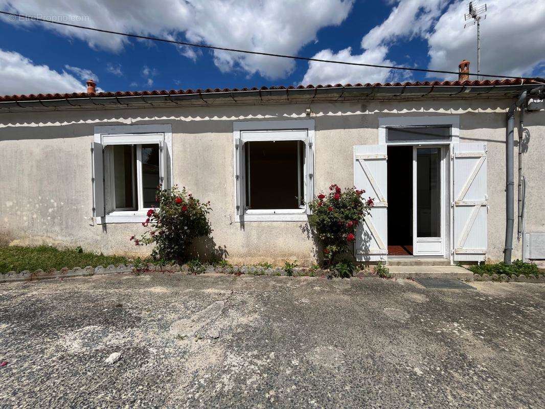 Appartement à DOMPIERRE-SUR-MER