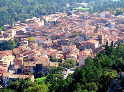 Maison à LA GARDE-FREINET