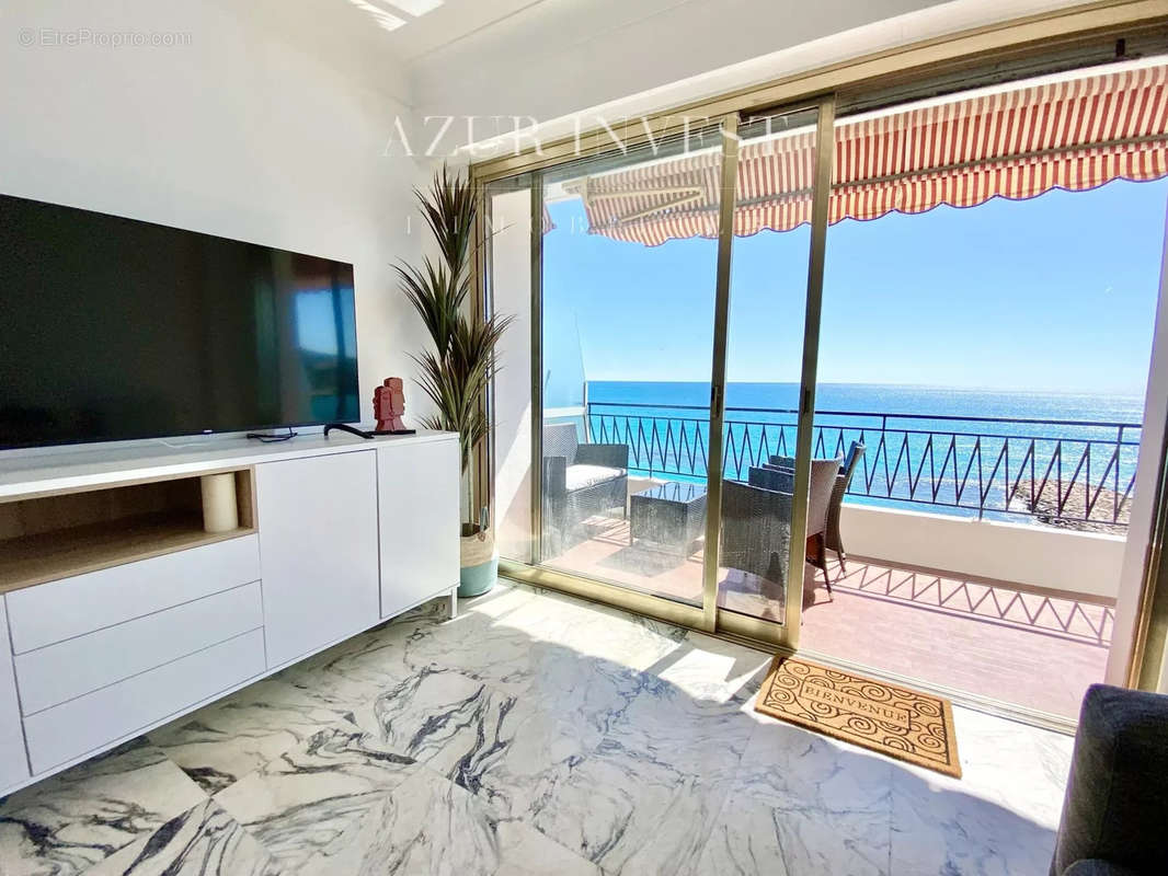 Appartement à ROQUEBRUNE-CAP-MARTIN