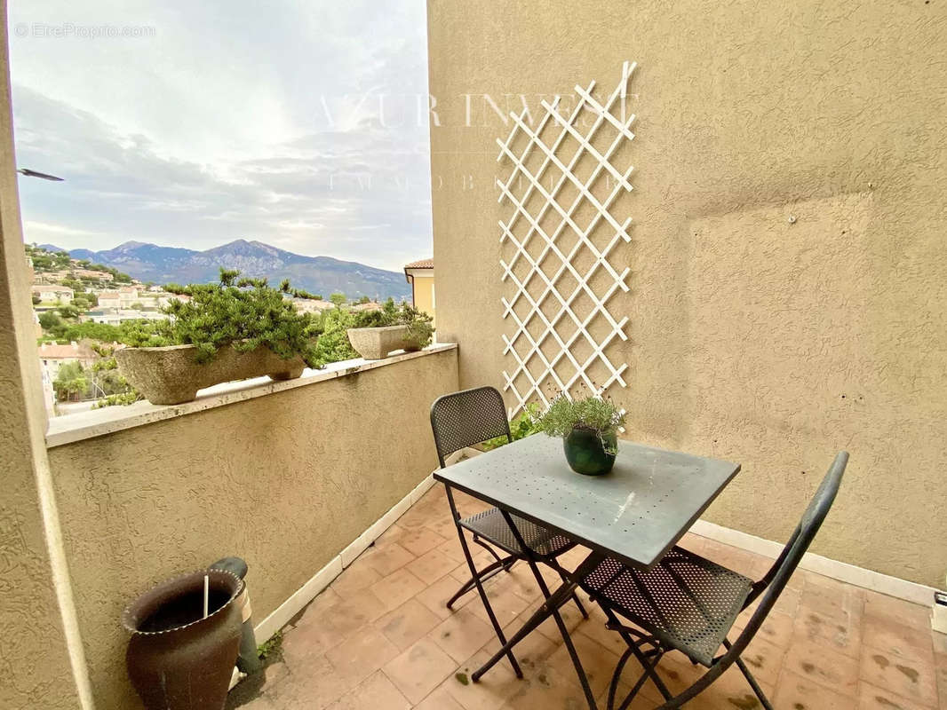 Appartement à ROQUEBRUNE-CAP-MARTIN