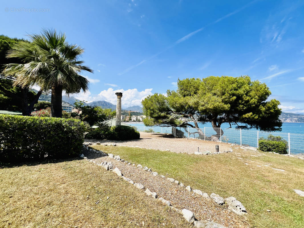 Appartement à ROQUEBRUNE-CAP-MARTIN