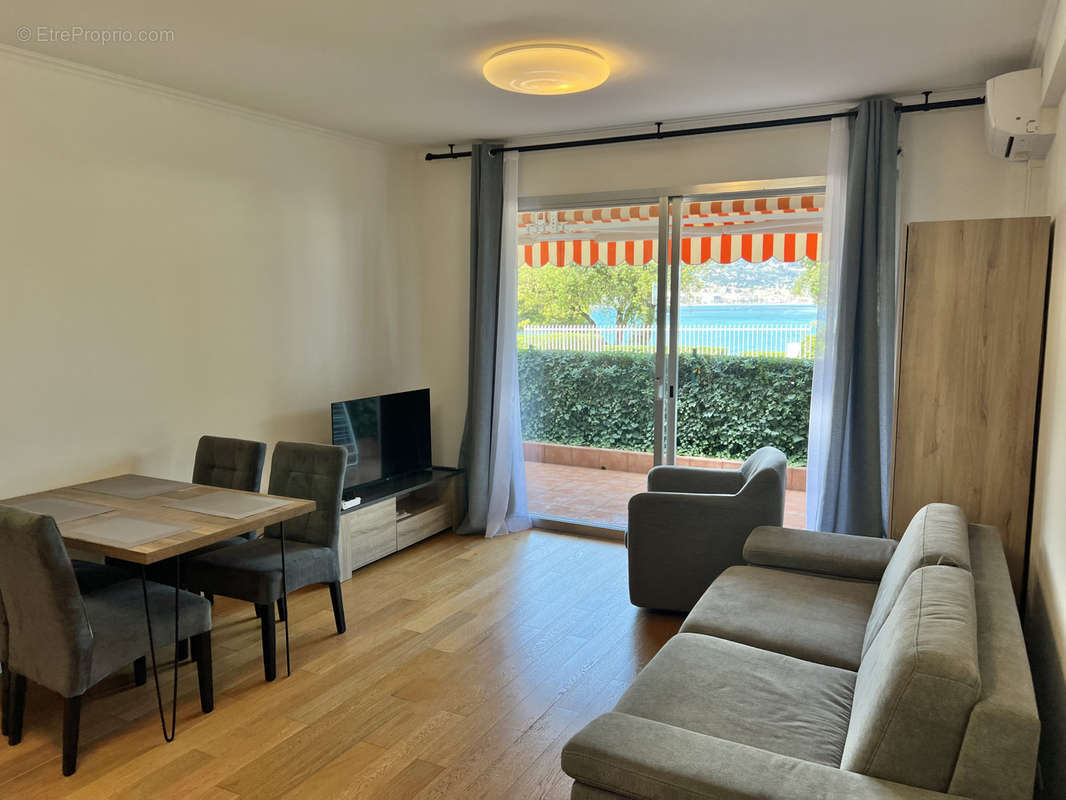 Appartement à ROQUEBRUNE-CAP-MARTIN