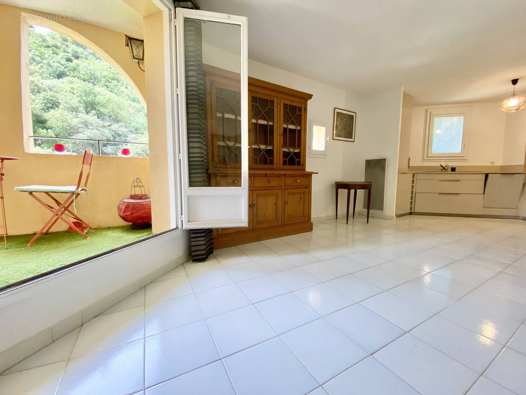 Appartement à ROQUEBRUNE-CAP-MARTIN