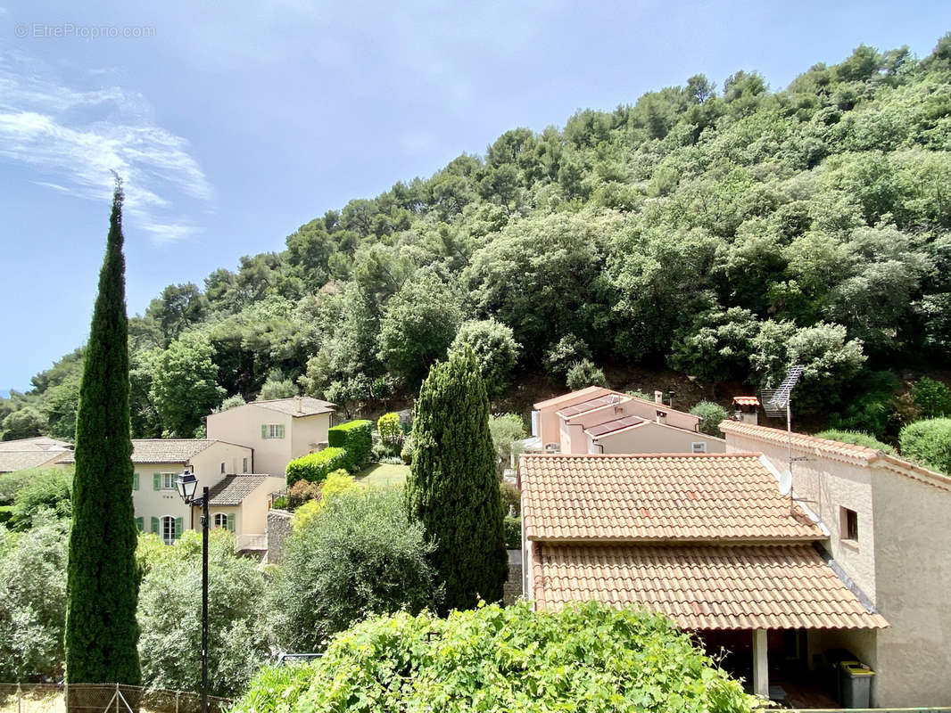 Appartement à ROQUEBRUNE-CAP-MARTIN