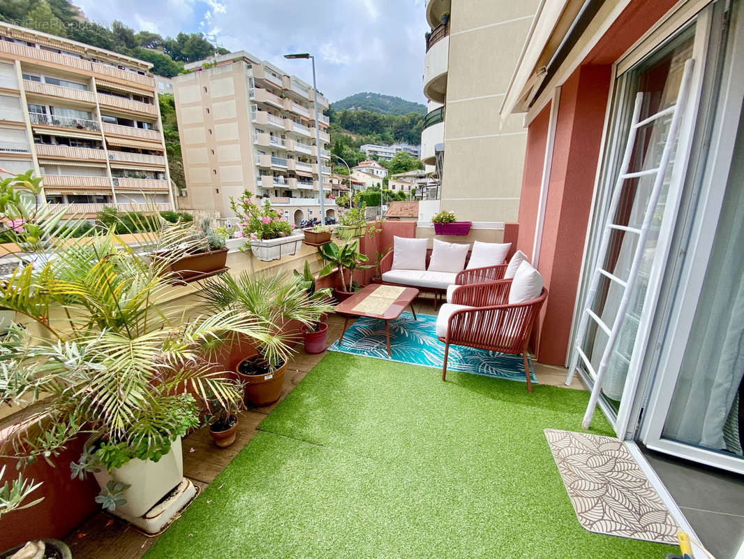 Appartement à ROQUEBRUNE-CAP-MARTIN