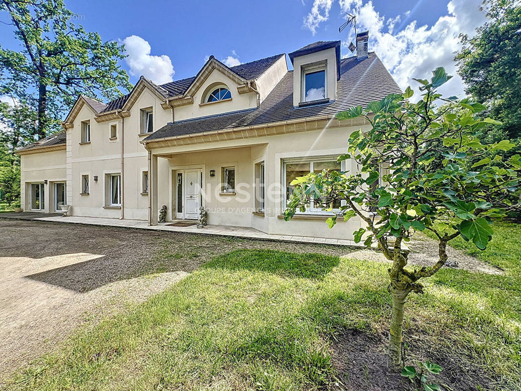 Maison à LAMORLAYE