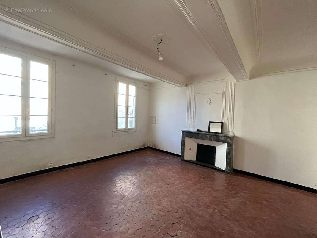 Appartement à BONNIEUX