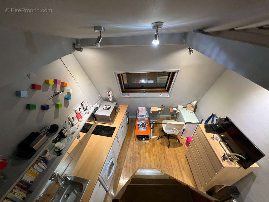 Appartement à PARIS-8E