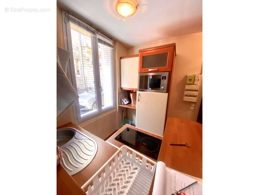 Appartement à PARIS-8E