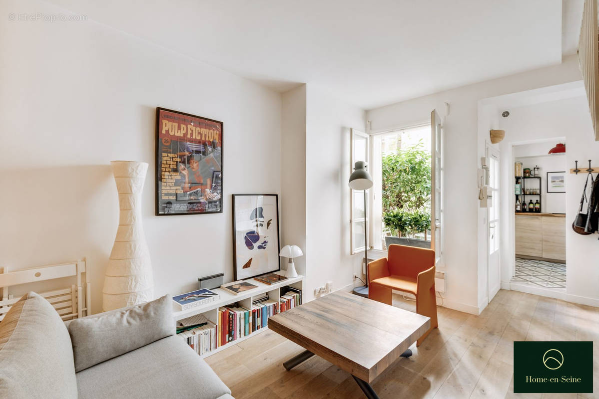 Appartement à PARIS-15E