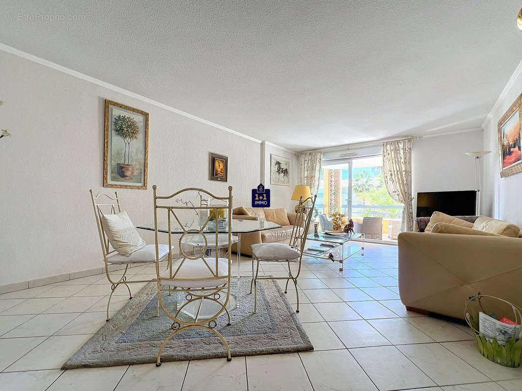 Appartement à FREJUS