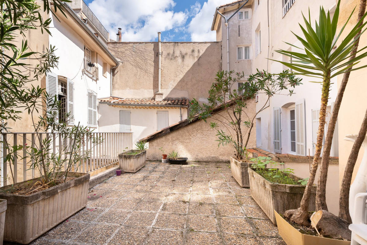 Appartement à AIX-EN-PROVENCE