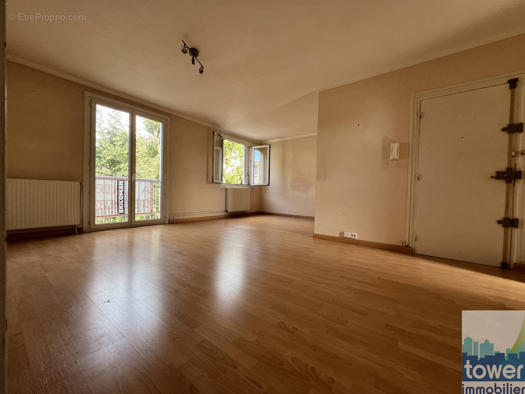 Appartement à DRANCY