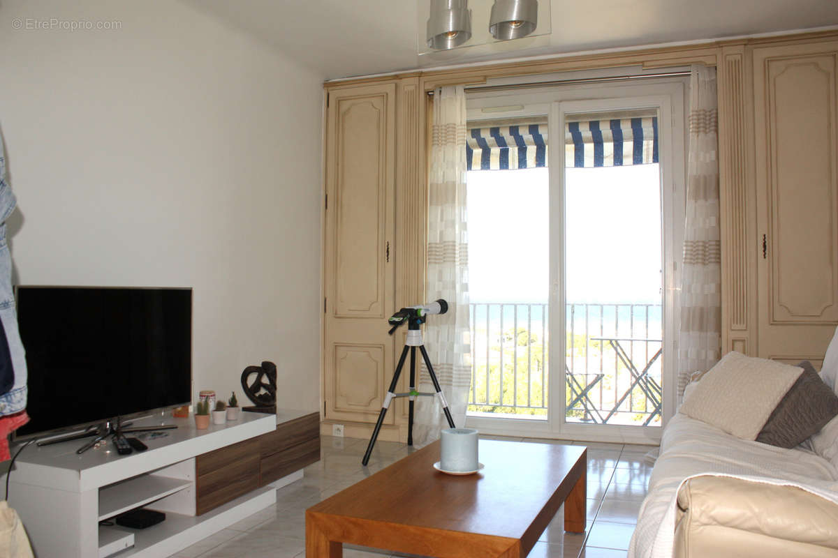 Appartement à MARSEILLE-8E