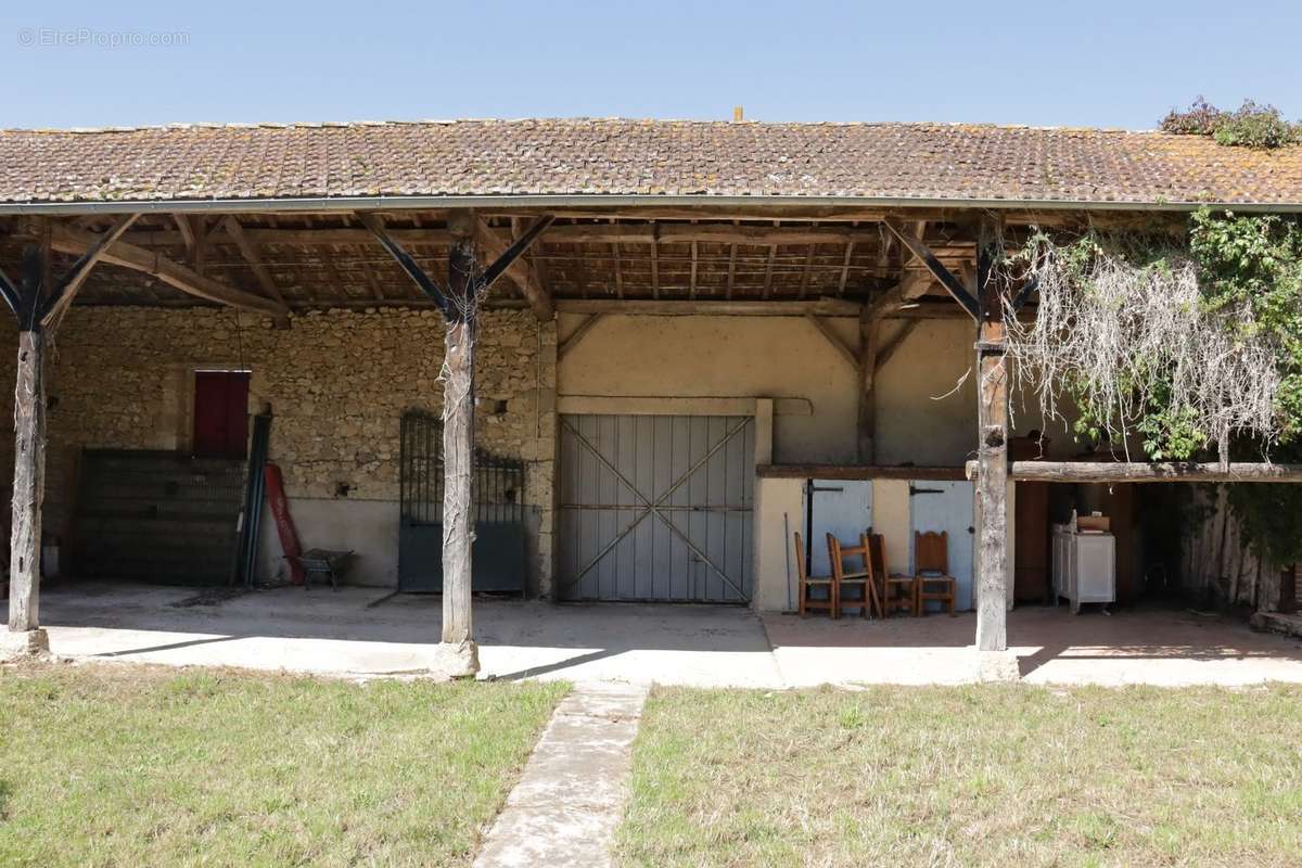 Maison à PAVIE