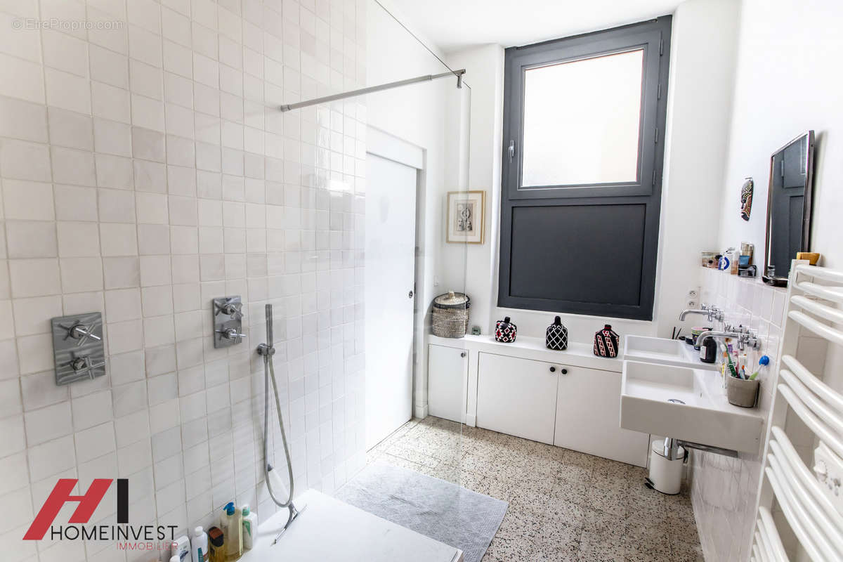 Appartement à MARSEILLE-8E