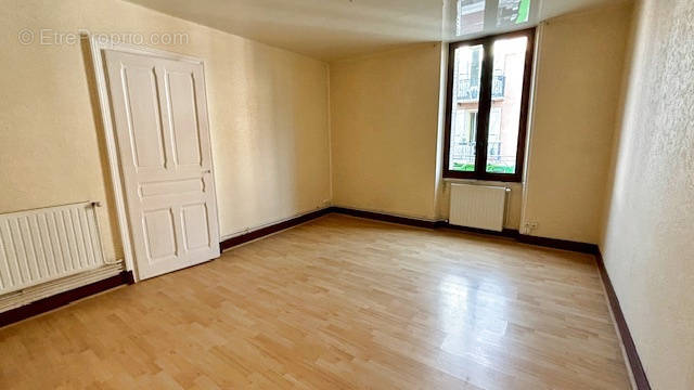 Appartement à AIX-LES-BAINS