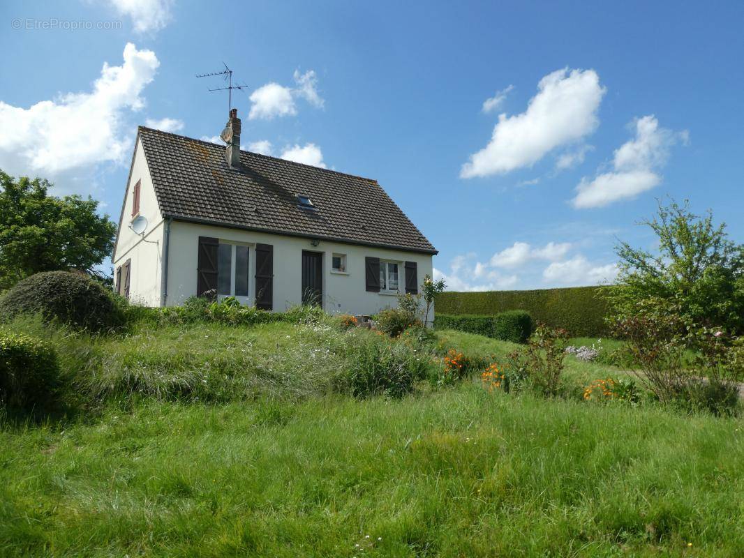 Maison à JANVILLE