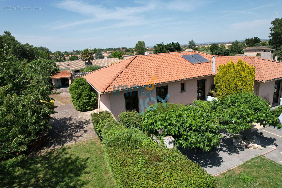 Maison à AUSSONNE