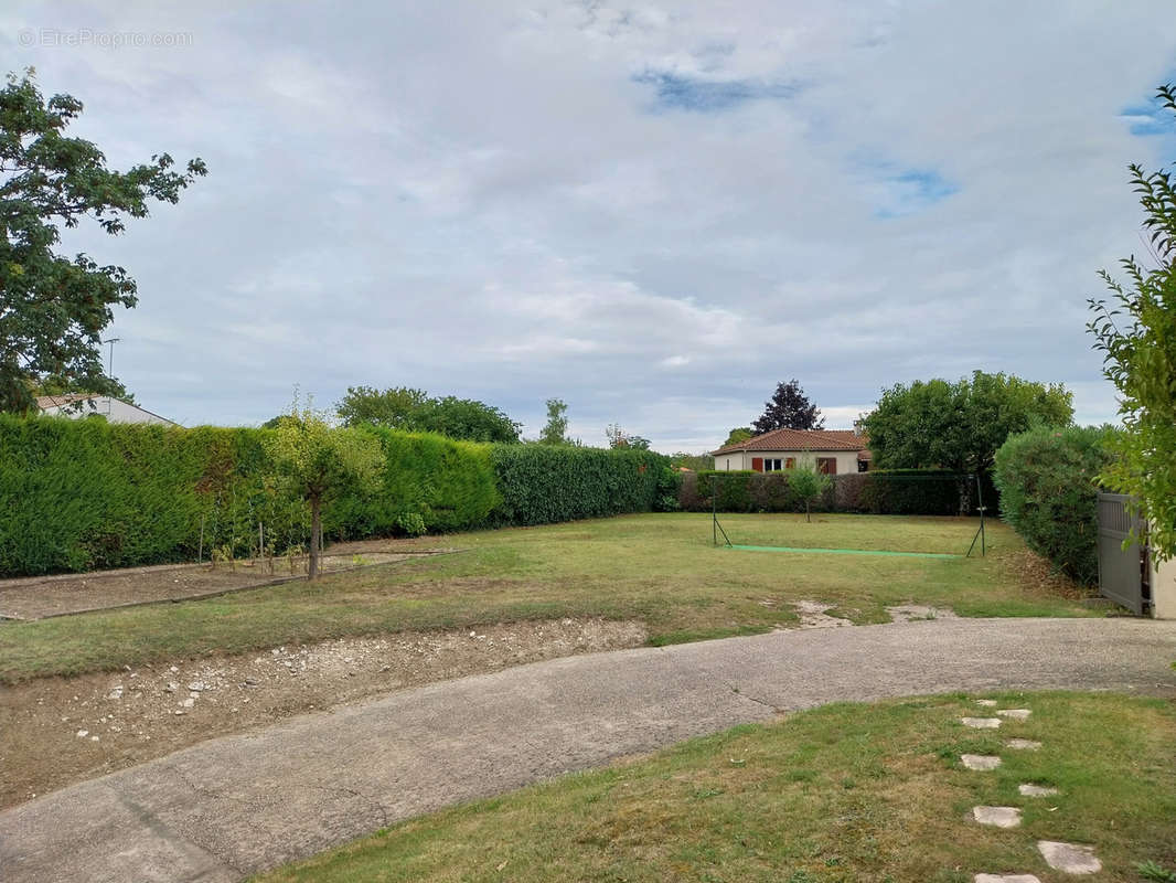 Maison à CHATEAUBERNARD