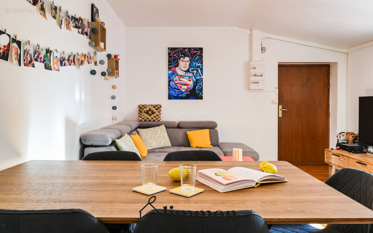 Appartement à SAINTE-FOY-LES-LYON