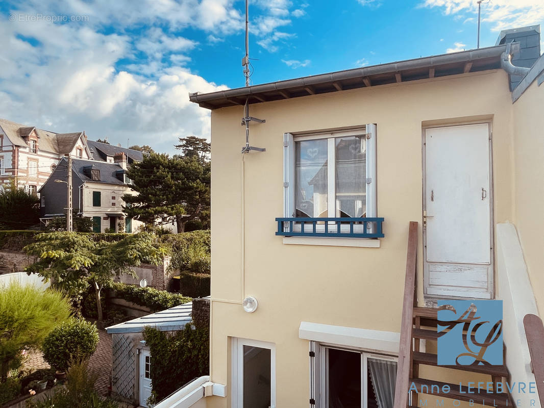 Appartement à TROUVILLE-SUR-MER