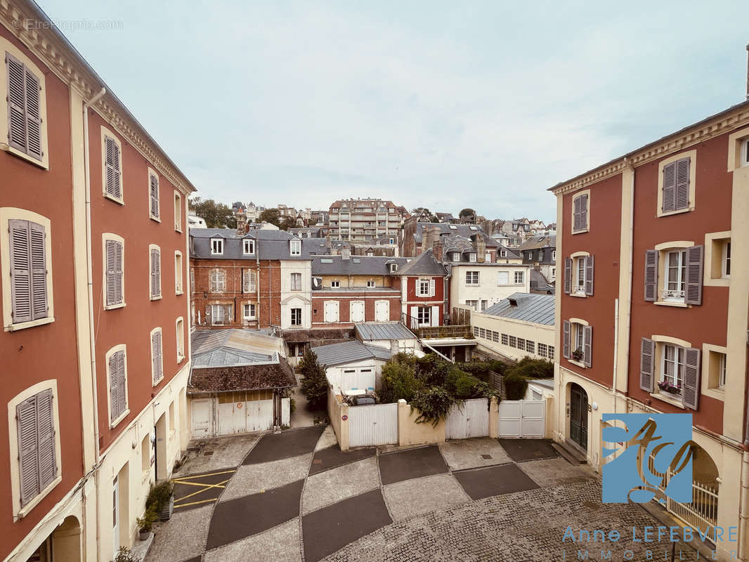 Appartement à TROUVILLE-SUR-MER