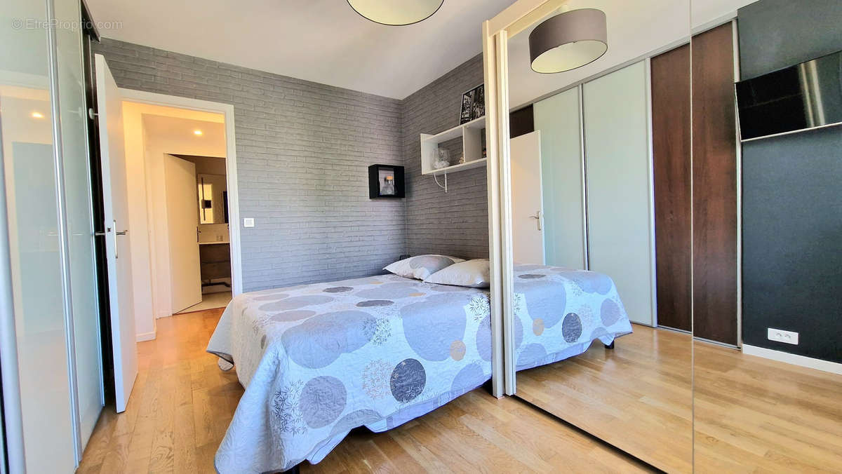 Appartement à RUEIL-MALMAISON