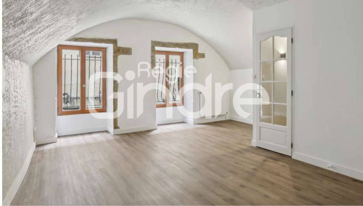 Appartement à LYON-4E