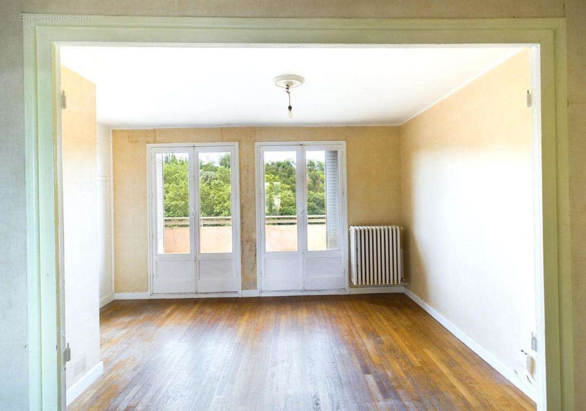 Appartement à LYON-9E