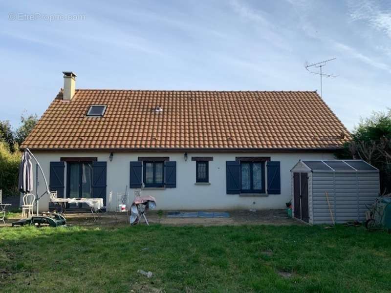 Maison à SAINVILLE