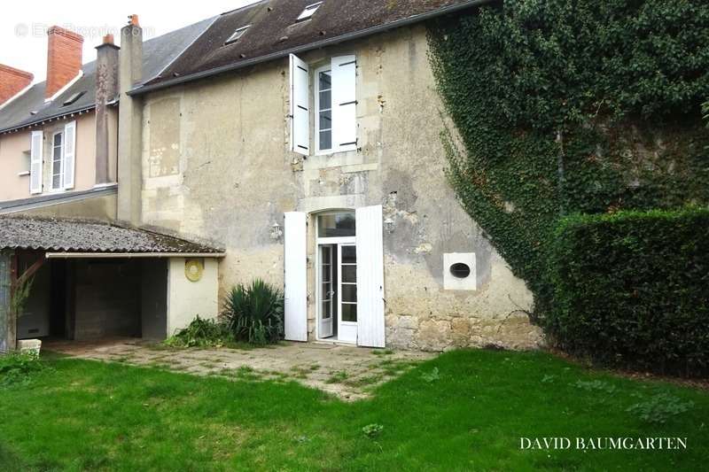 Maison à BONNEUIL-MATOURS