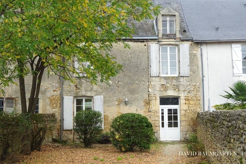 Maison à BONNEUIL-MATOURS