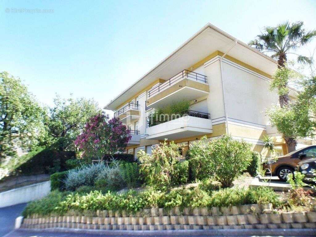 Appartement à FREJUS