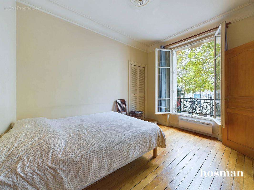 Appartement à PARIS-10E