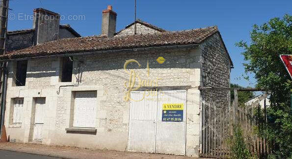 Maison à CHINON