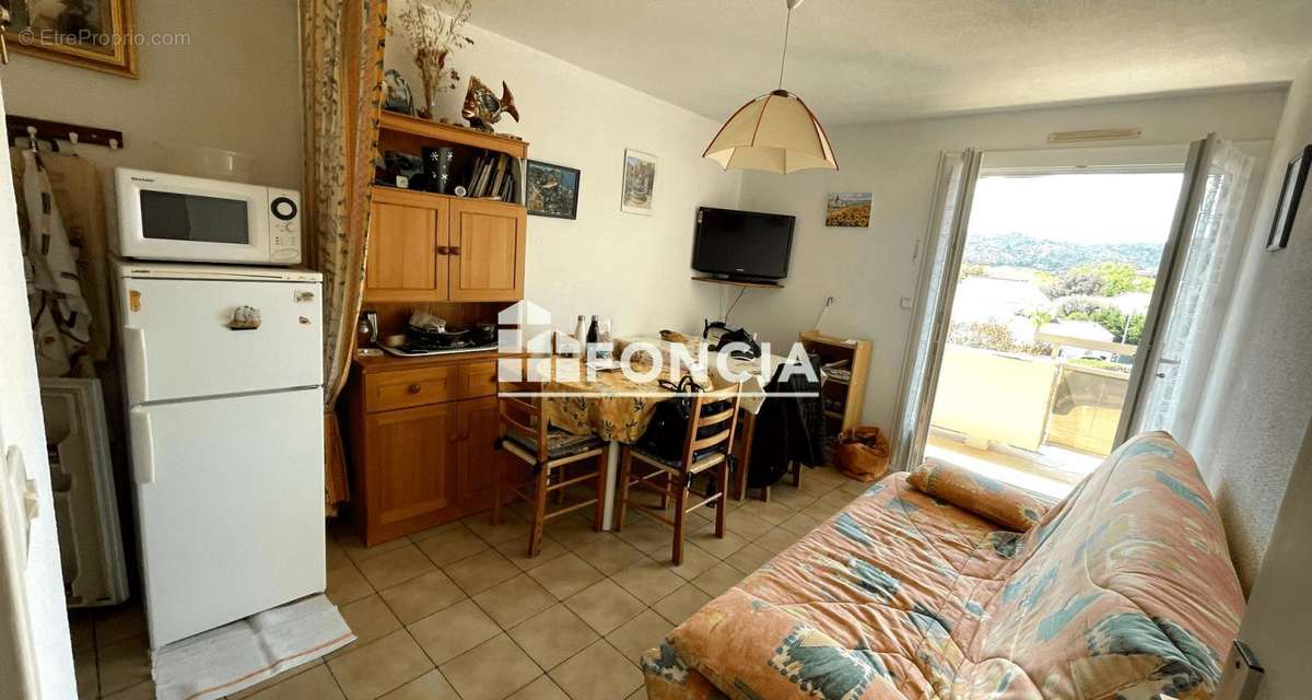 Appartement à BORMES-LES-MIMOSAS