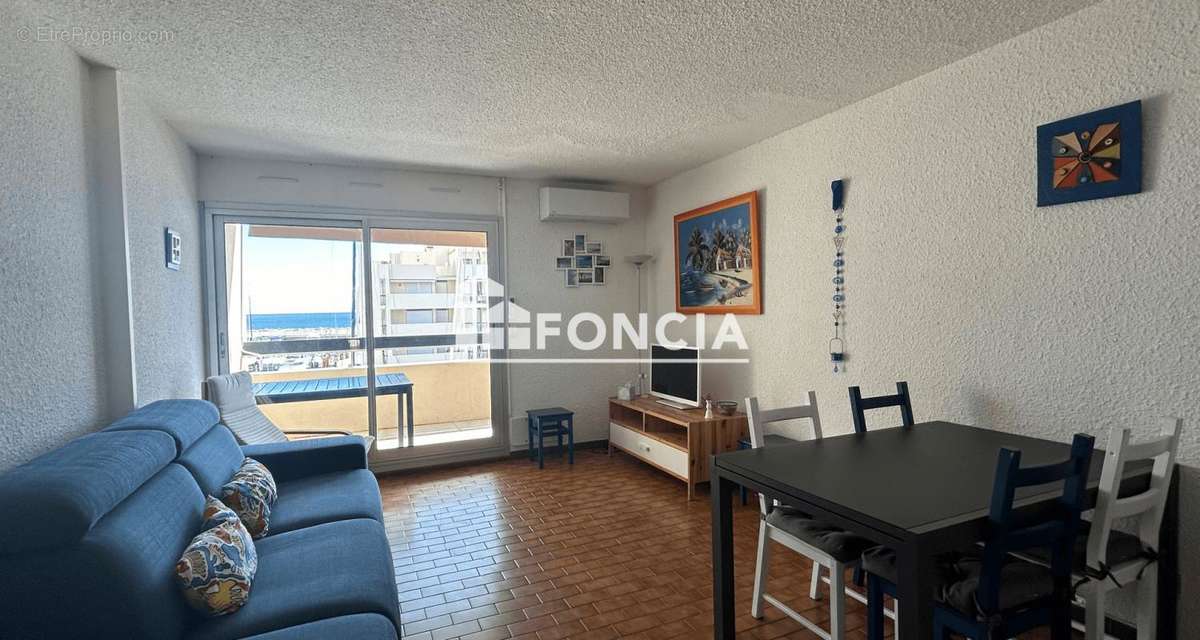 Appartement à BORMES-LES-MIMOSAS