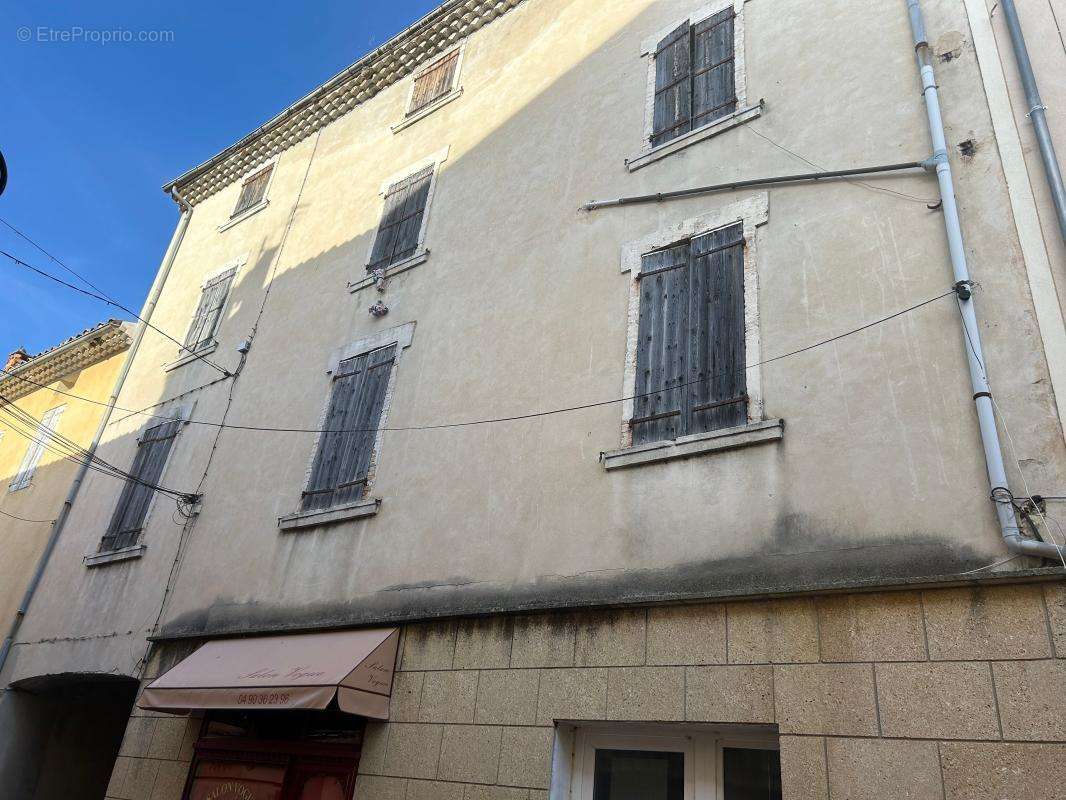 Maison à VAISON-LA-ROMAINE